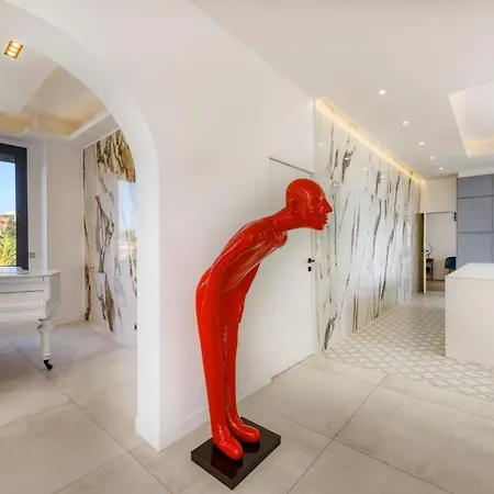 Jaliel I French Riviera I 270m2 I I 10 Minutes Du Centre-ville I 12 Personnes Cannes
